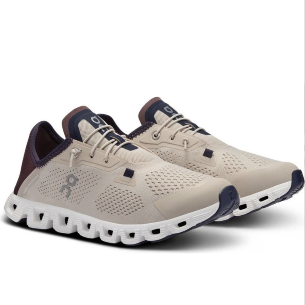 NEW On Cloud 5 Coast Sneaker